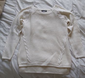 Pull blanc avec torsades