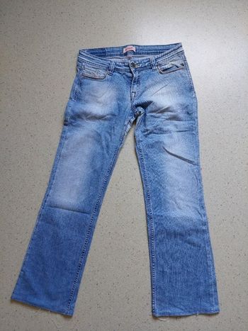 Jeans Diesel taille 33