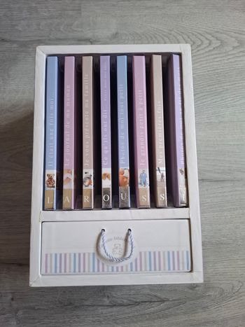 La petite bibliothèque de bébé