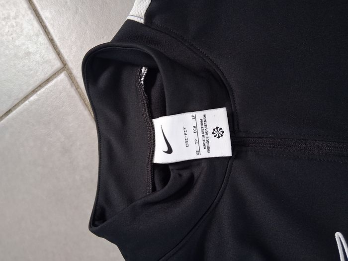 TSHIRT MANCHE MONGUE NIKE  LOT DE 2 - photo numéro 3