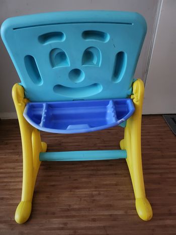 Table bureau pour enfant