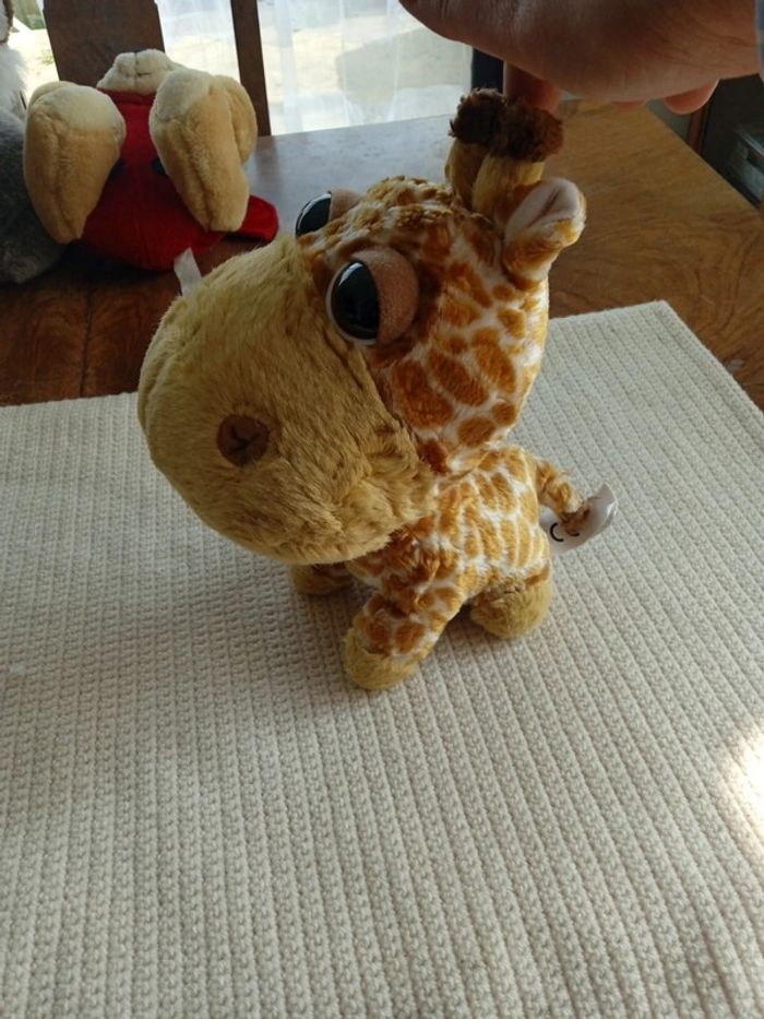 Peluche girafe