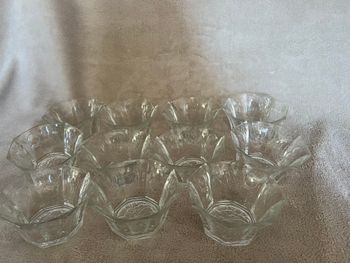 Lot de 11 petits bols en verre texturé – idéal desserts ou salades de fruits