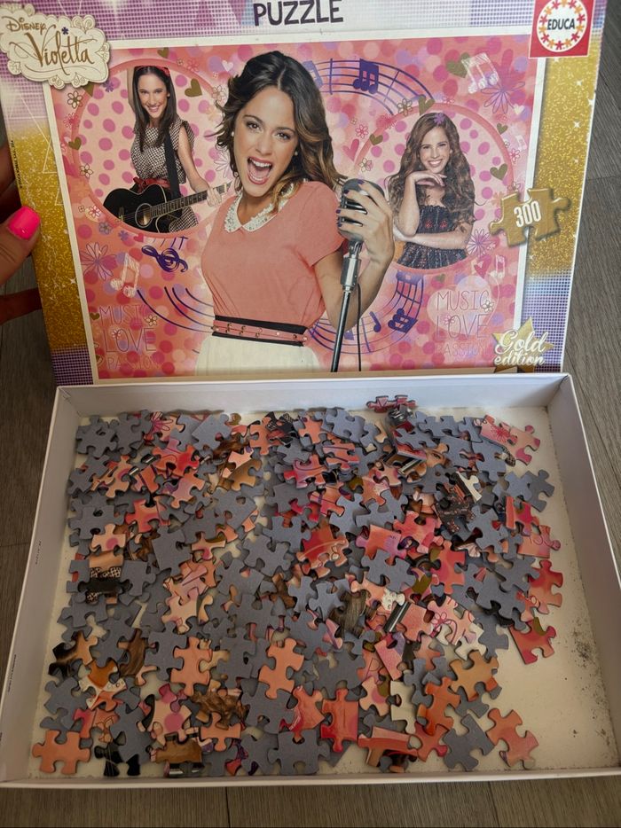 Puzzle violetta 300 pièces - photo numéro 2