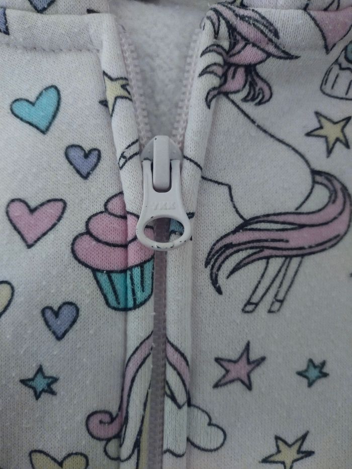 Veste à capuche licorne 4/5 ans - photo numéro 3