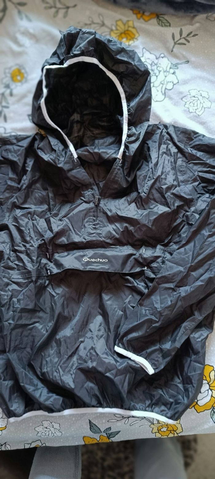 K way imperméable Quechua neuf taille 14-16  ans