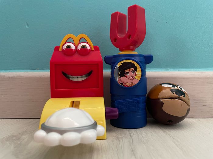 Lot de jouets Mac Do