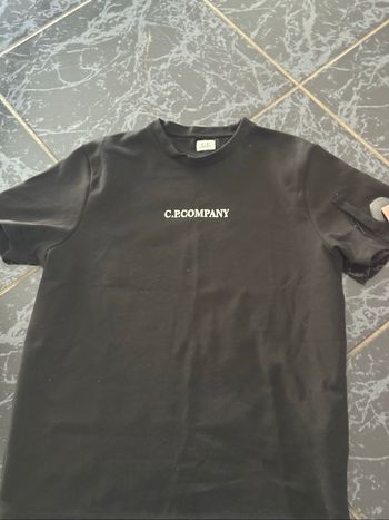 TEE shirt. Noir L