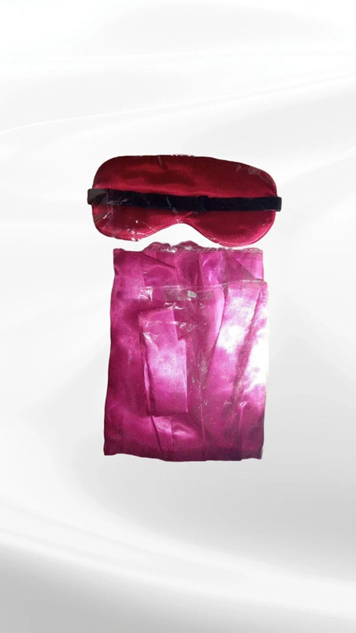 robe de chambre et son masque 10 ans - photo numéro 2