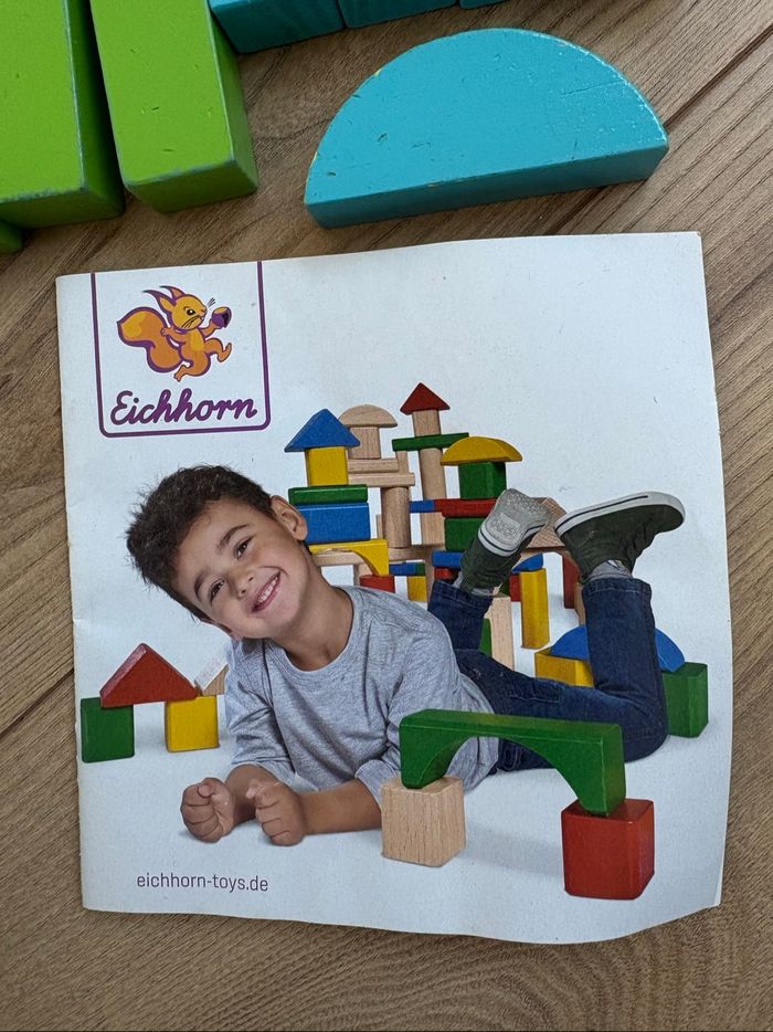 Jeu de construction en bois - photo numéro 3
