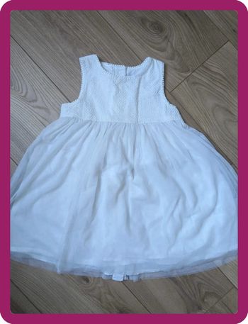 Robe blanche à tulle petit bateau