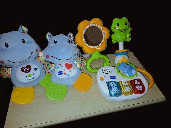 Gros lot 5 jouets Vtech Croc Hippo interactif + coffret éveil des sens