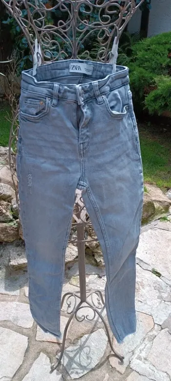 Jeans Zara taille 34