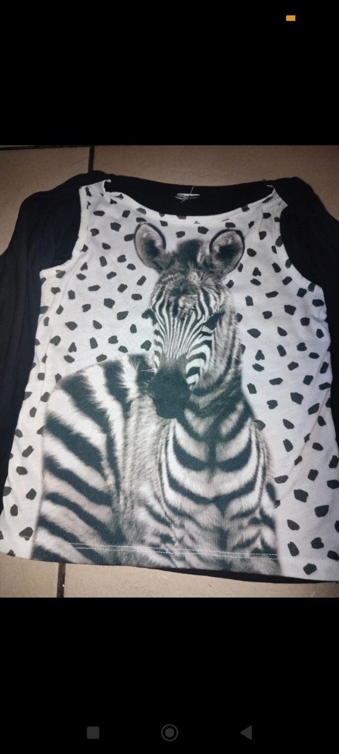 Haut fille - photo numéro 3