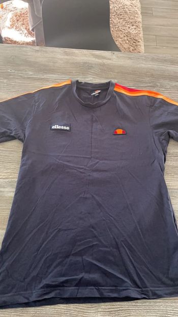 T shirt ellesse taille S Marine