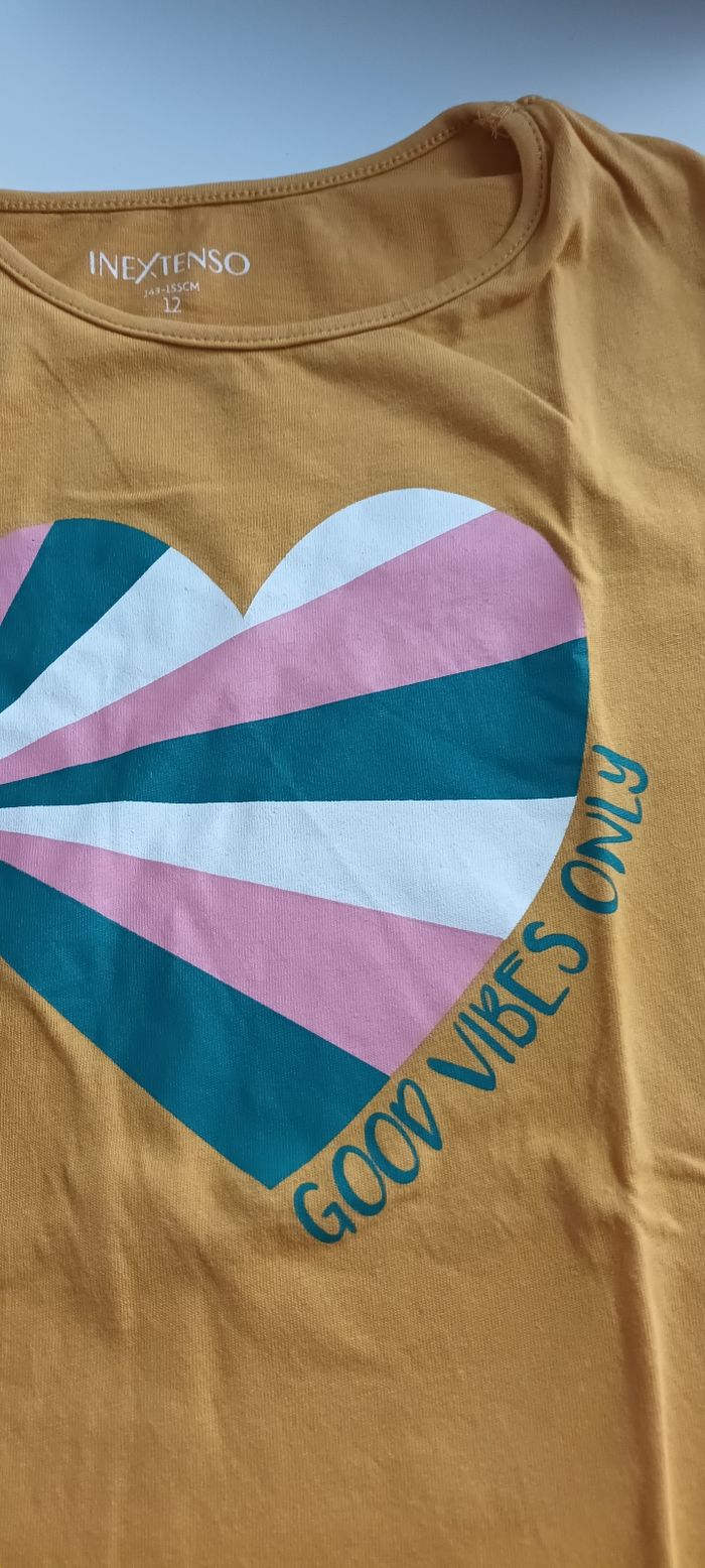 T-shirt coeur moutarde - photo numéro 2