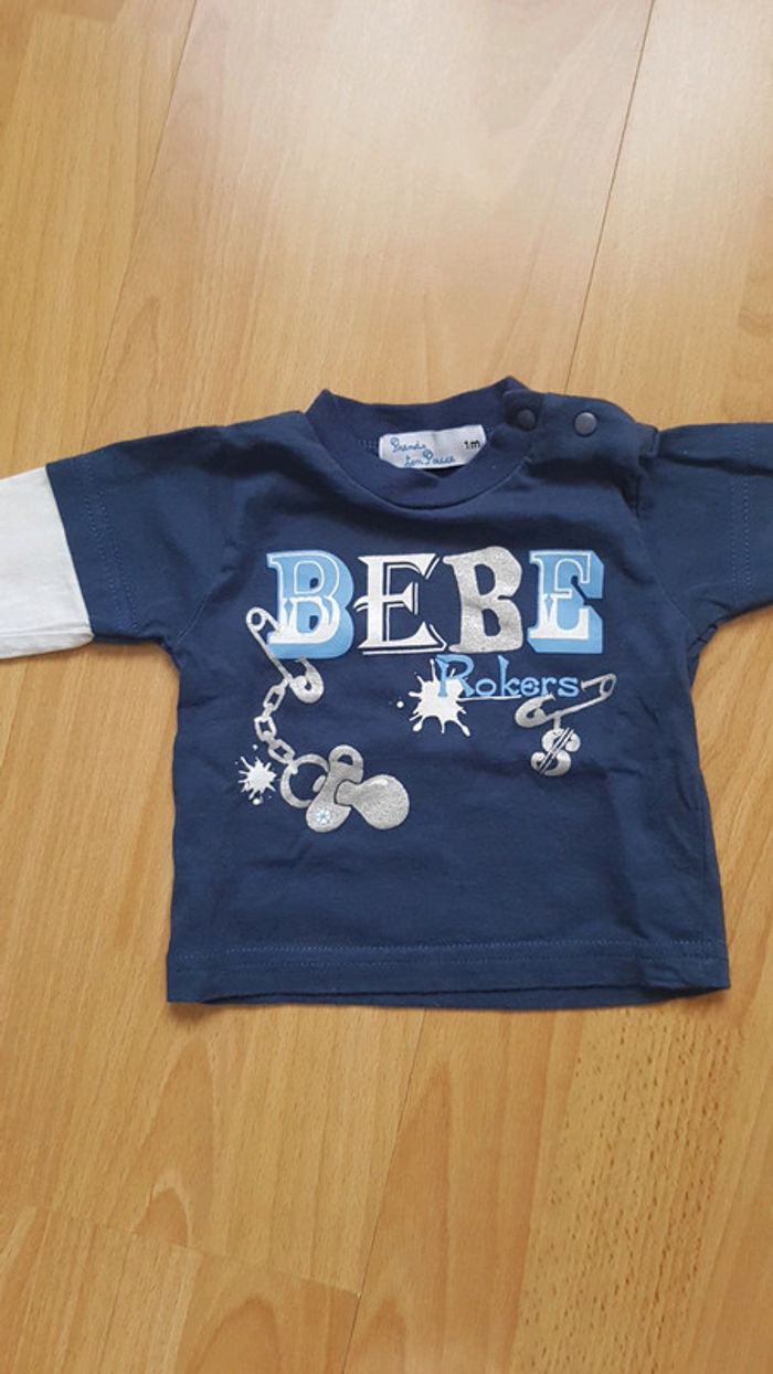 Lot gilet tee shirt - photo numéro 2