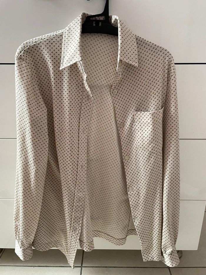 Chemise beige à motif S