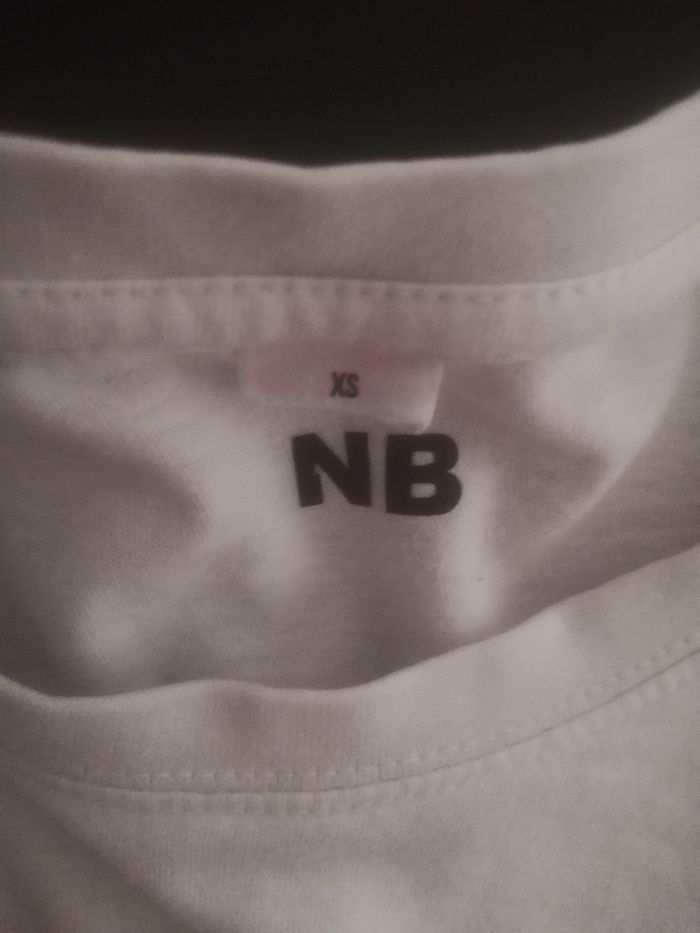 Tee shirt NB - photo numéro 2