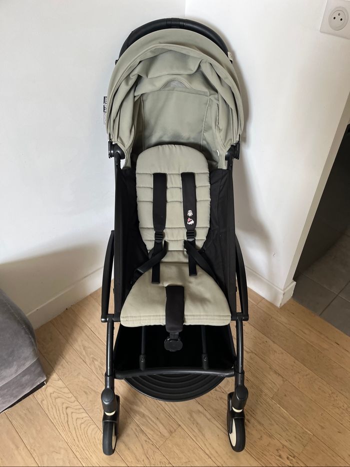 Poussette YoYo + chancelière coloris olive Babyzen - photo numéro 8