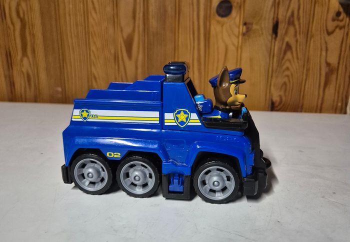 Vehicule transformable et figurine chase Pat patrouille - photo numéro 3