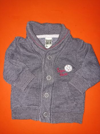 Gilet à pressions 3 mois