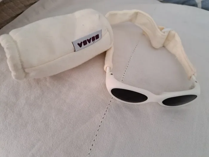 Lunette de soleil de 0 a 1 an - photo numéro 2