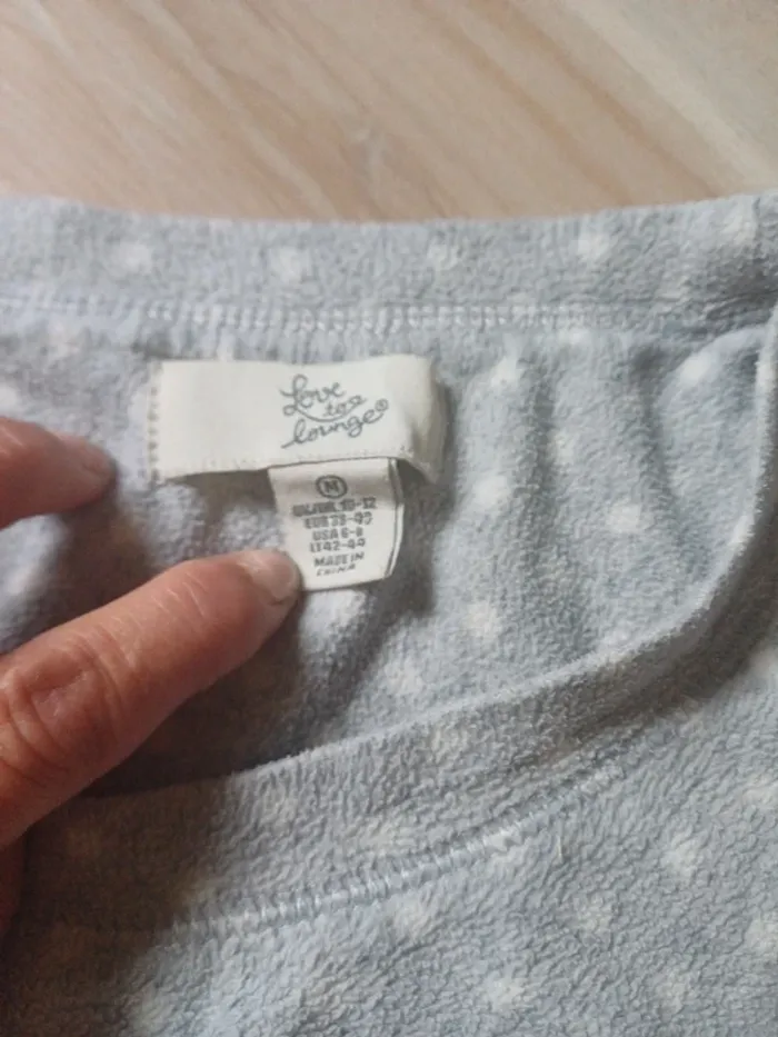 Lot 2 pyjamas chaud hiver taille 38/40 - photo numéro 5