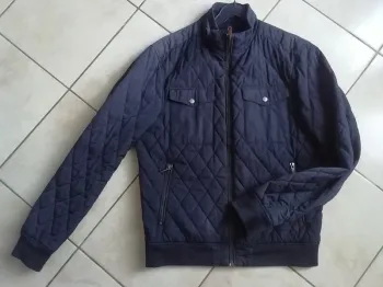 Blouson léger Zara Man Taille M/L (petit L).