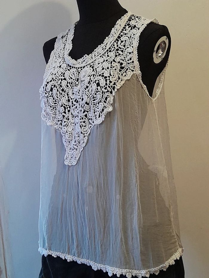 Débardeur transparent blanc avec broderie taille M L