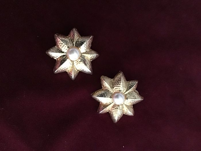 Superbes clips vintage. Années 80 - photo numéro 2