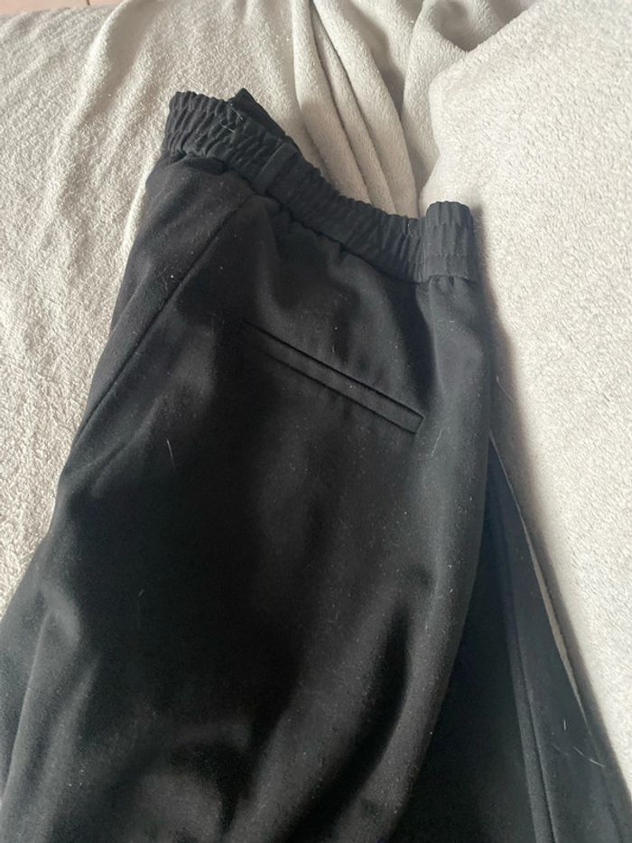 Pantalon noir - photo numéro 2