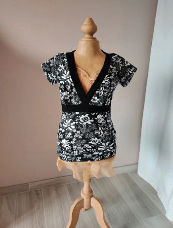 Tee-shirt noir et blanc