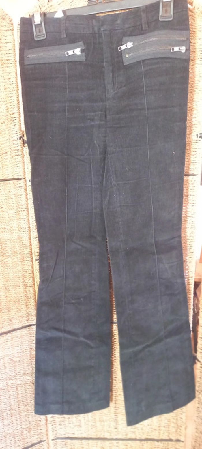 Ensemble velours pantalon patte d'éléphant et blazer - photo numéro 3