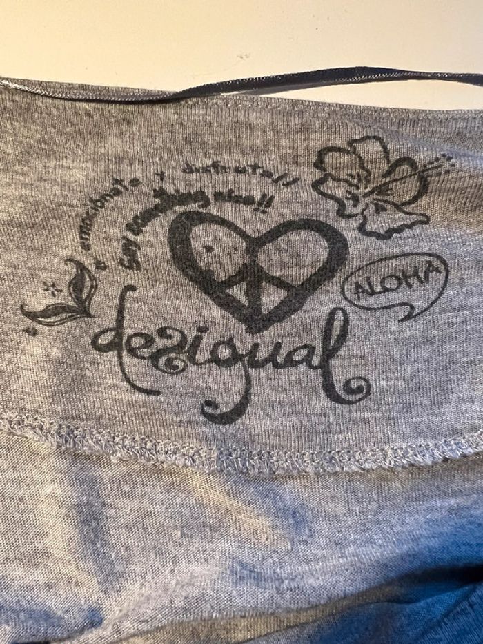 T-shirt desigual gris - photo numéro 3