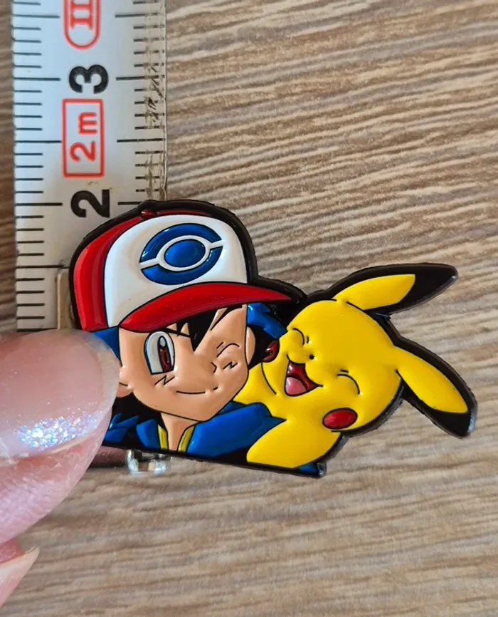 Broche/ pins Pokémon pikatchu. - photo numéro 5