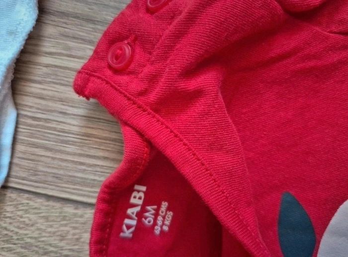 Lot 3 Tee-shirt manche courte dont 1 neuf - photo numéro 9