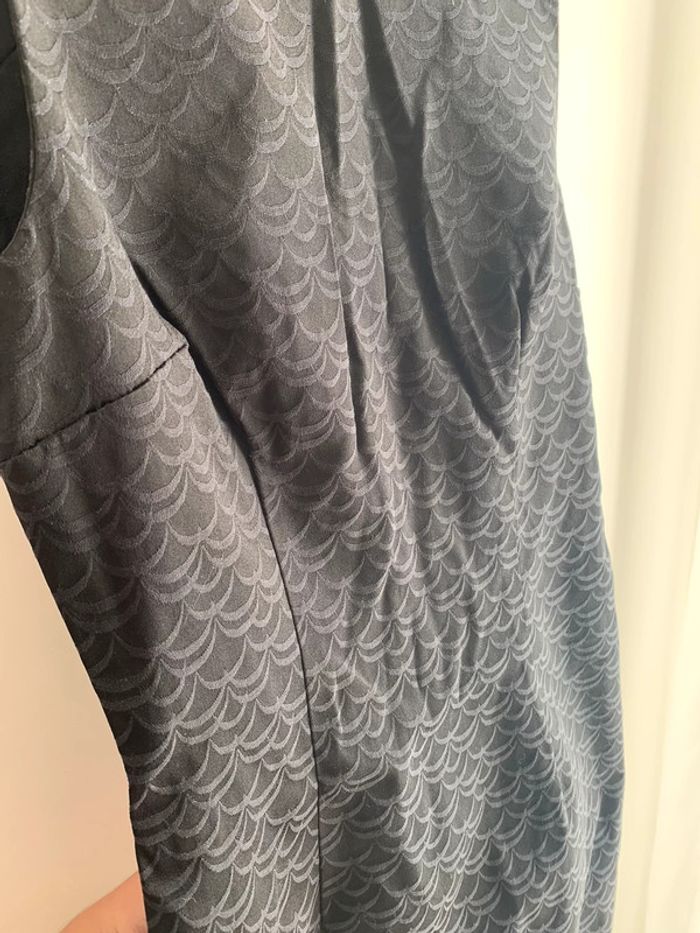 Robe tailleur - photo numéro 2