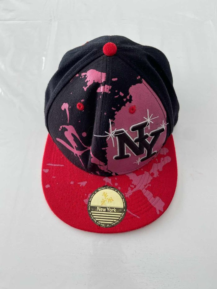 Casquette Snapback NY – Noir/Rouge – 100% Coton