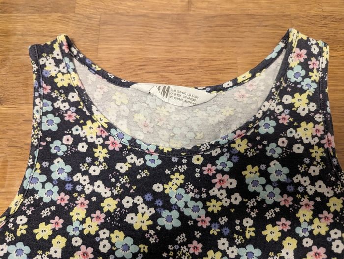 Robe fille 8-10 ans 134/140 cm H&M - photo numéro 4