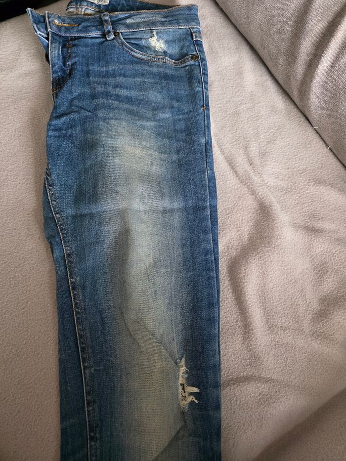 Jean bleu - photo numéro 2