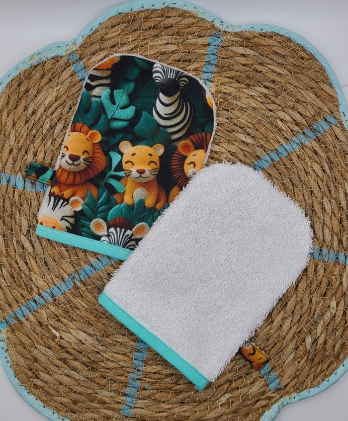 Lot de deux gant de toilette enfant jungle fait main - photo numéro 3