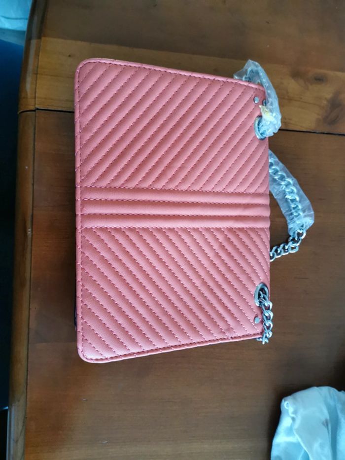 Petit sac à bandoulière neuf - photo numéro 3