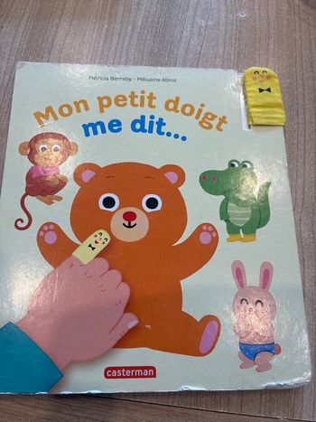 Livre du petit doigt 