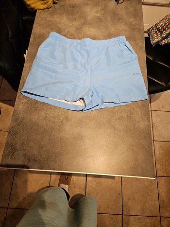 Short court bleu ciel L.A. gear taille 18/XXXL