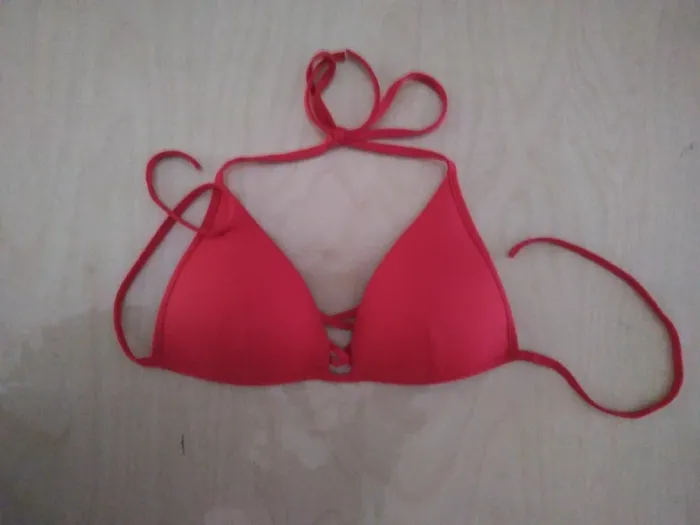 Haut de maillot ou bikini Triangle Rembourré nouee