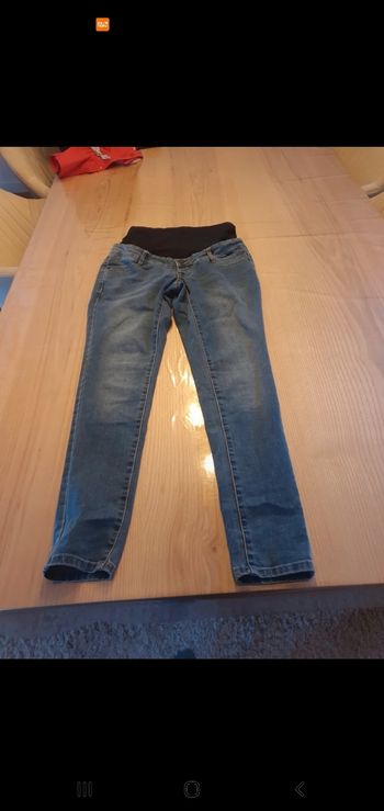 Pantalon de grossesse