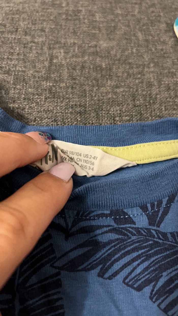 Tee shirt 2-4 ans - photo numéro 2