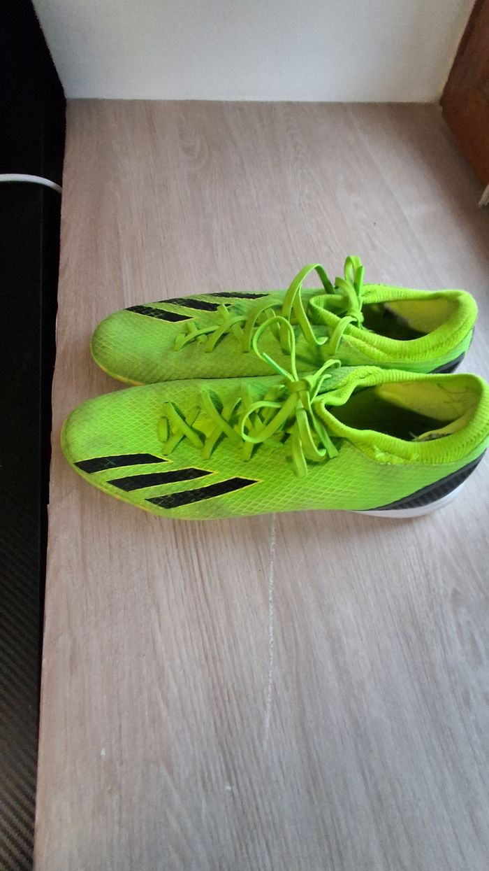 CHAUSSURES de foot salle adidas taille 45