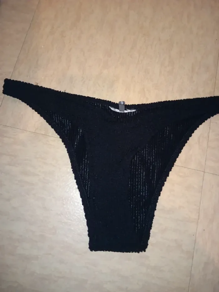 Maillot de baim 2 pièces noire - photo numéro 2